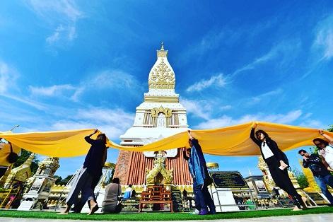 ท่องเที่ยววิถีชนเผ่าที่นครพนม ชมงานศิลป์ถิ่นสนุก