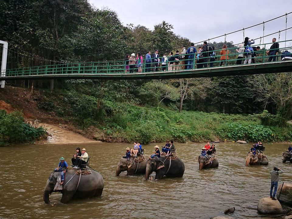 ทัวร์กับสกว.จากเชียงใหม่ไปเที่ยวเมืองรองลำพูน-ลำปาง