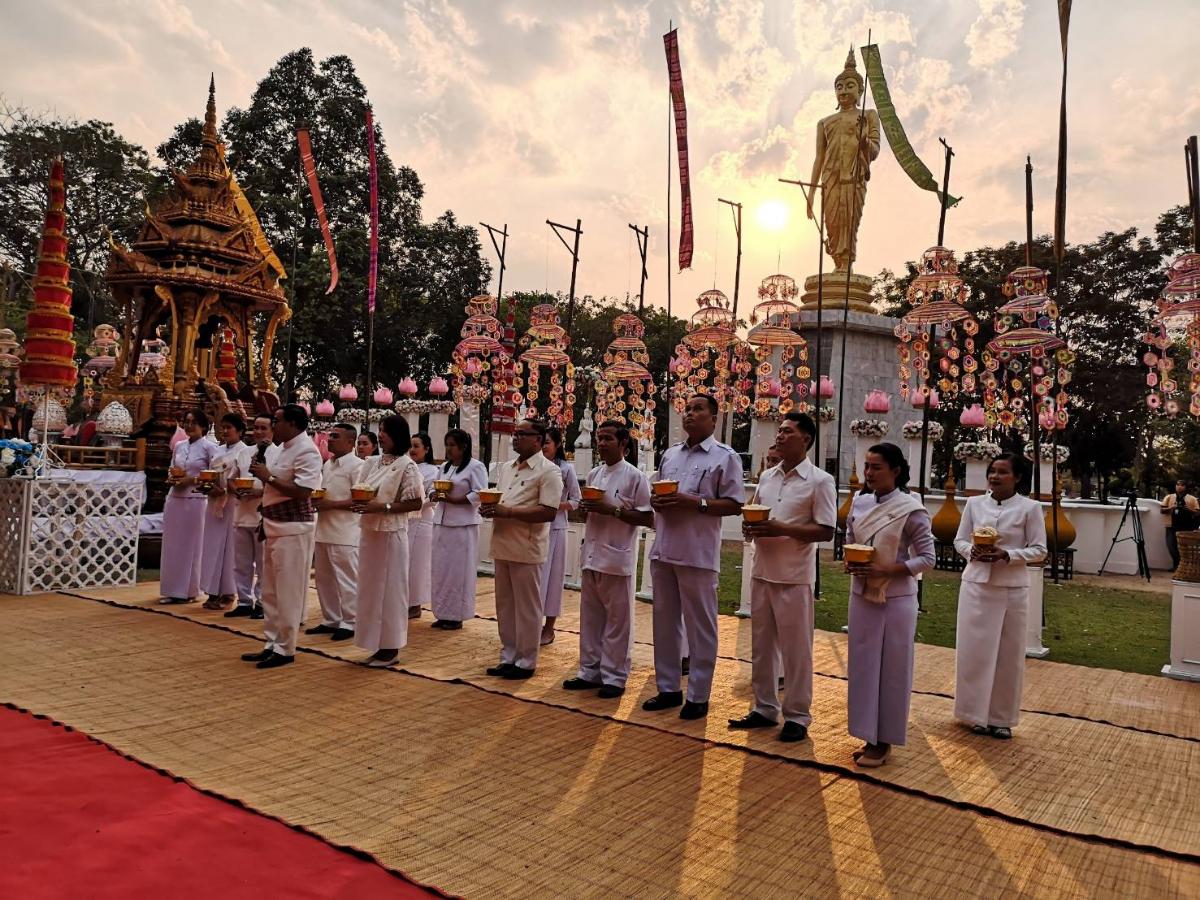 จังหวัดร้อยเอ็ดเมืองน่าเที่ยวแดนอีสาน