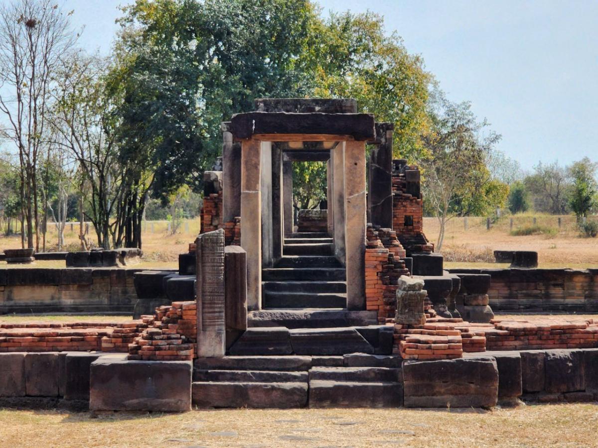 เที่ยวโคราช เยือนปราสาทหิน ดินแดนจีโอพาร์ค