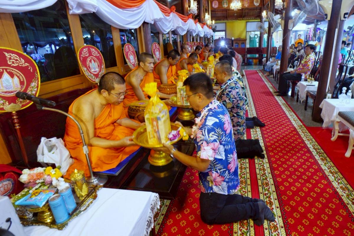 บางจาก คอร์ปอเรชั่น ร่วมส่งเสริมศิลปะ วัฒนธรรม ประเพณีไทย สนับสนุนสำนักงานเขตพระนคร – วัดอินทรวิหาร จัดงาน รื่นเริงสงกรานต์ เบิกบานทั่วพระนคร ร่วมกระตุ้นการท่องเที่ยวช่วงสงกรานต์สุดคึกคัก